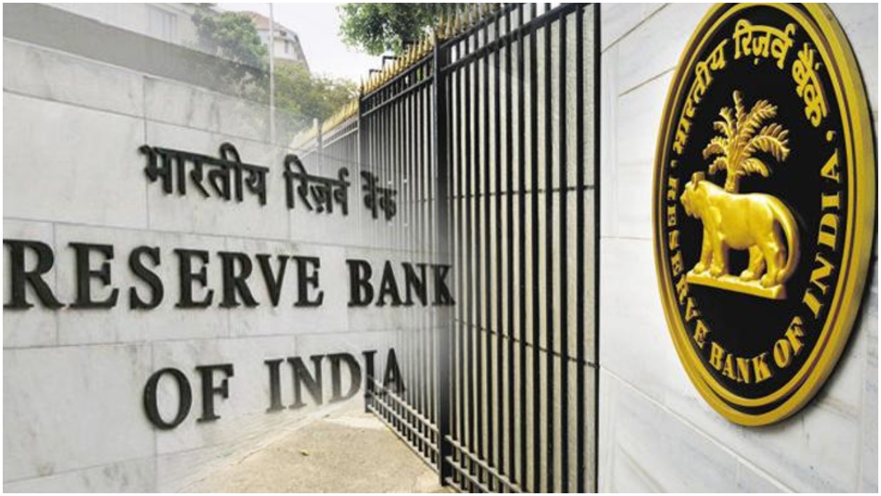 8 सहकारी बैंकों पर RBI ने लगाया जुर्माना, जानिए क्या रही वजह RBI imposed  penalty on 8 cooperative banks, know what was the reason - News Nation